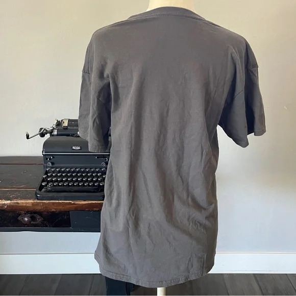 Pink Floyd Gray Tee - Size Medium - Picture 4 of 9